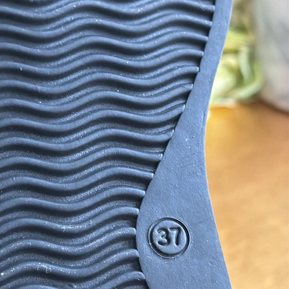 Softwaves Cassie Platform Loafers in White Ice - Picture 13 of 16